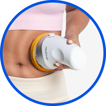 Uso del dispositivo Vibro Sculpt en el abdomen para reducir y reafirmar.